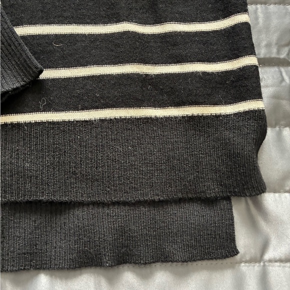 Max Studio Black and Cream Wool Sweater - Picture 4 of 8